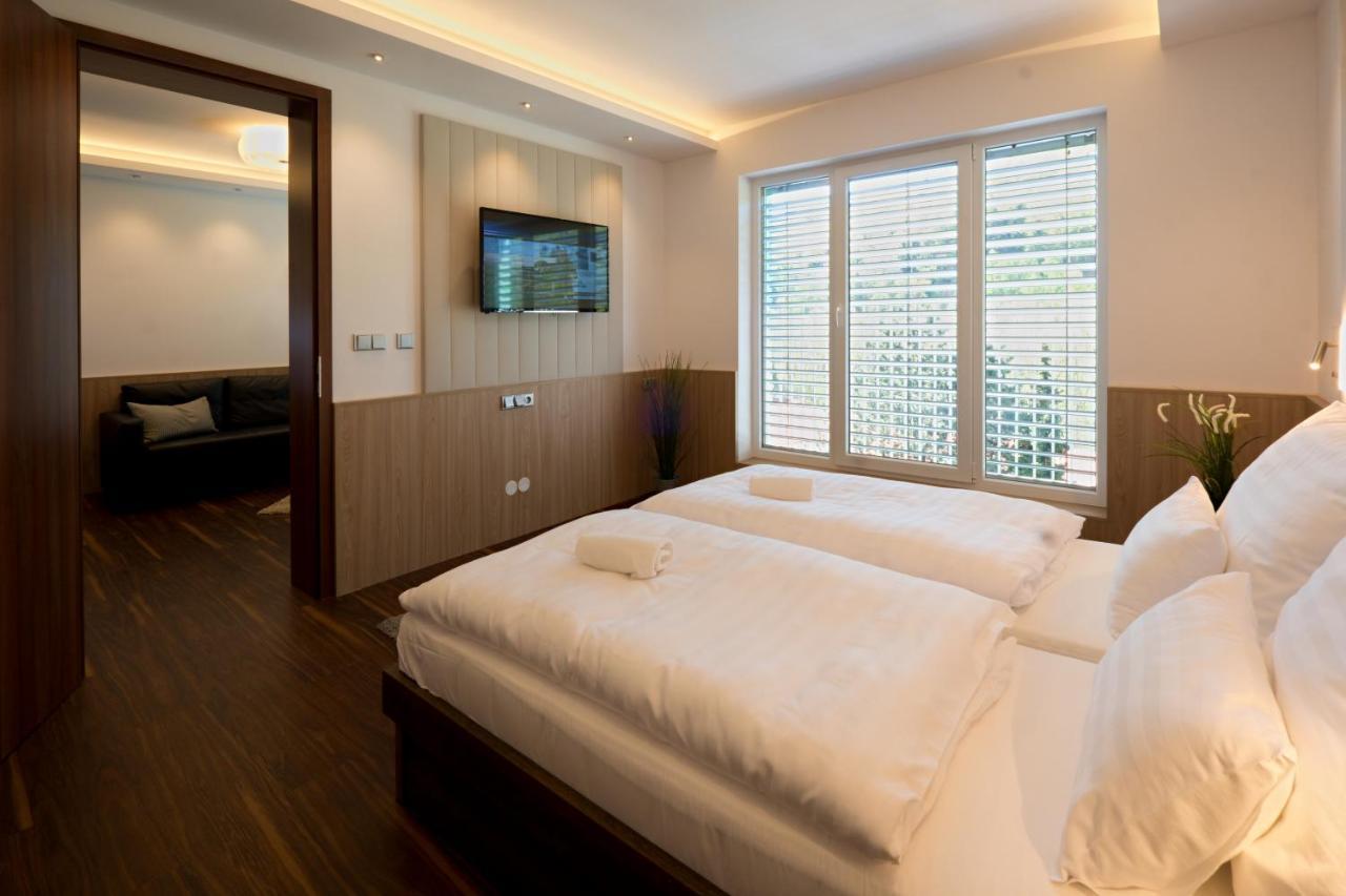 Frenštát pod Radhoštěm Hotel Bartos מראה חיצוני תמונה