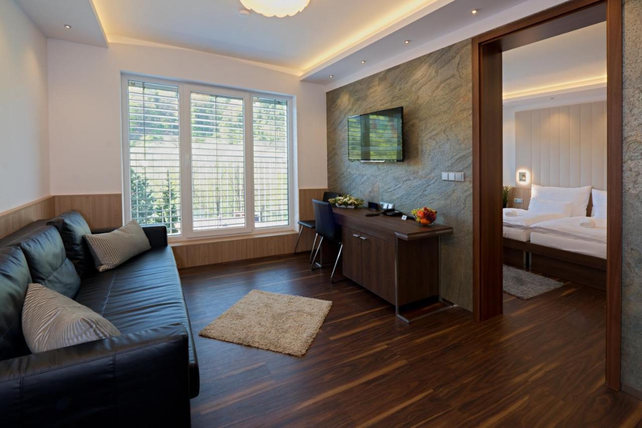 Frenštát pod Radhoštěm Hotel Bartos מראה חיצוני תמונה