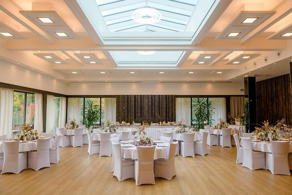 Frenštát pod Radhoštěm Hotel Bartos מראה חיצוני תמונה