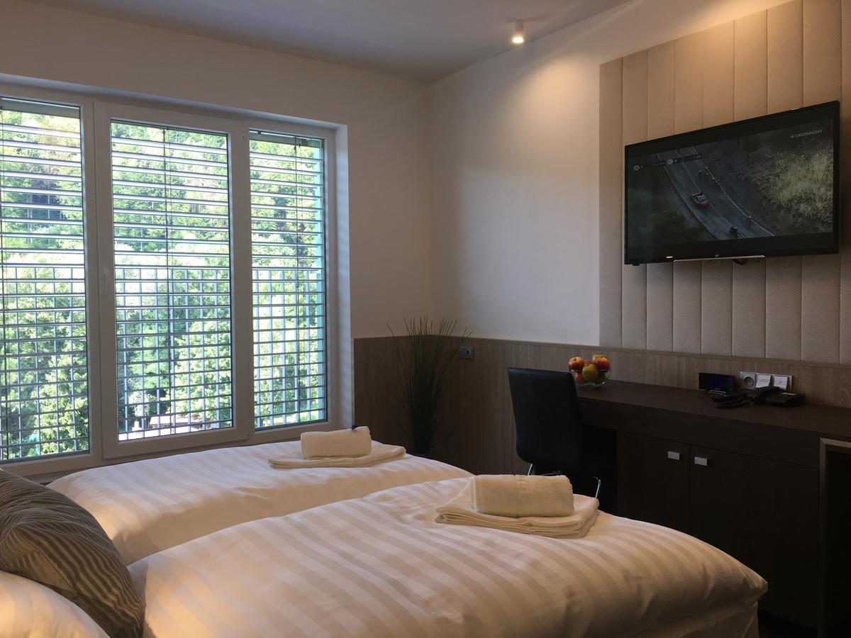 Frenštát pod Radhoštěm Hotel Bartos מראה חיצוני תמונה